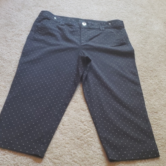 🧷 Black/White print Capri, 14P, Great Condition ☺ - Picture 5 of 6